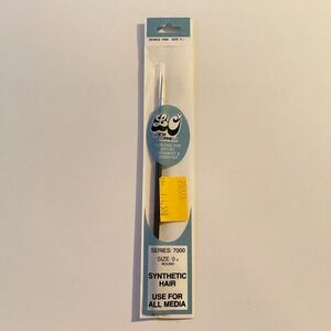 Vintage Loew-Cornell‎ Artist Paint Brush Miniature Series 7000 Size 0 Round